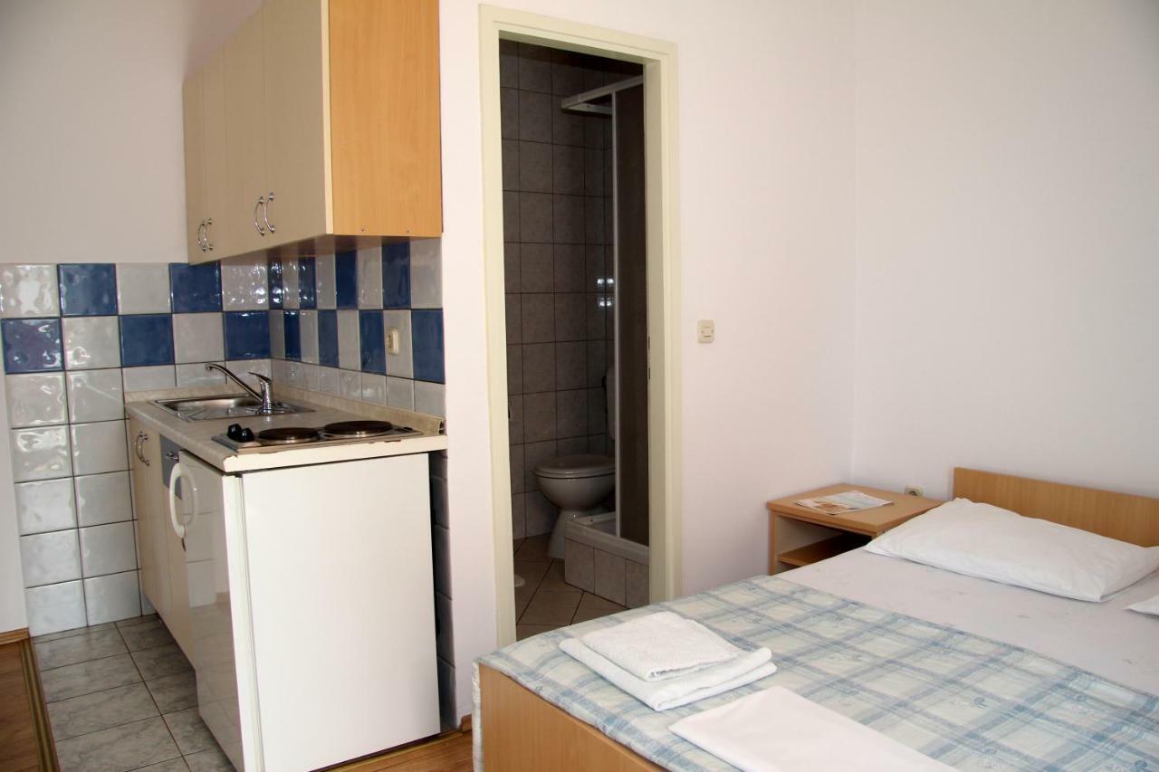 Apartmani Ana Bibinje Exterior photo