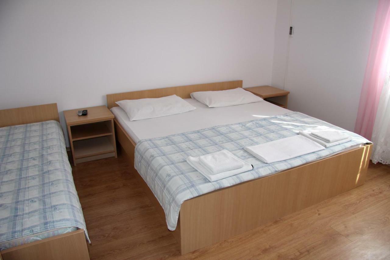 Apartmani Ana Bibinje Exterior photo